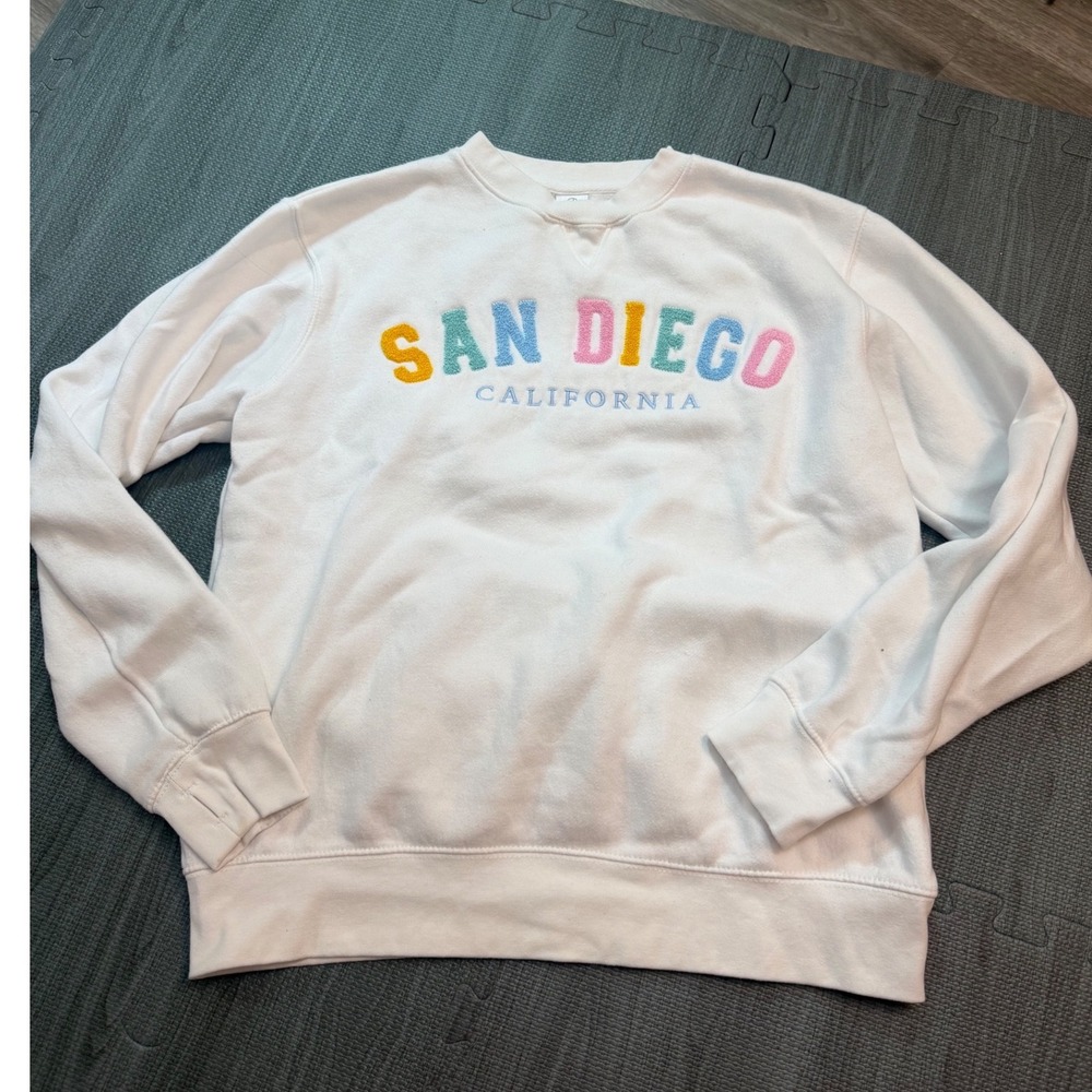 Ocean Beach Company San Diego California Sweatshirt White Chenille Medium